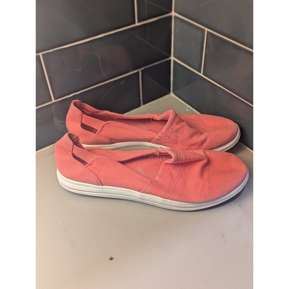 Clarks Cloudsteppers Breeze Canvas Slip-On Coral Pink Sneakers‎ Women's 8.5